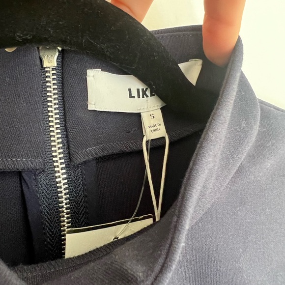 Navy Blue High Neck Crop Top - Picture 3 of 4